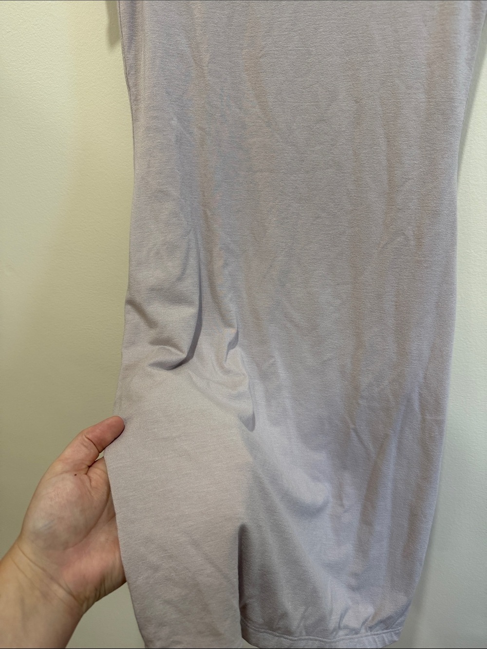 Wilfred Free Tiny TShirt Dress in Mauve Short Sleeve Bodycon Dress - Picture 4 of 8